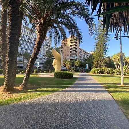 Tropical Loft Apartment *